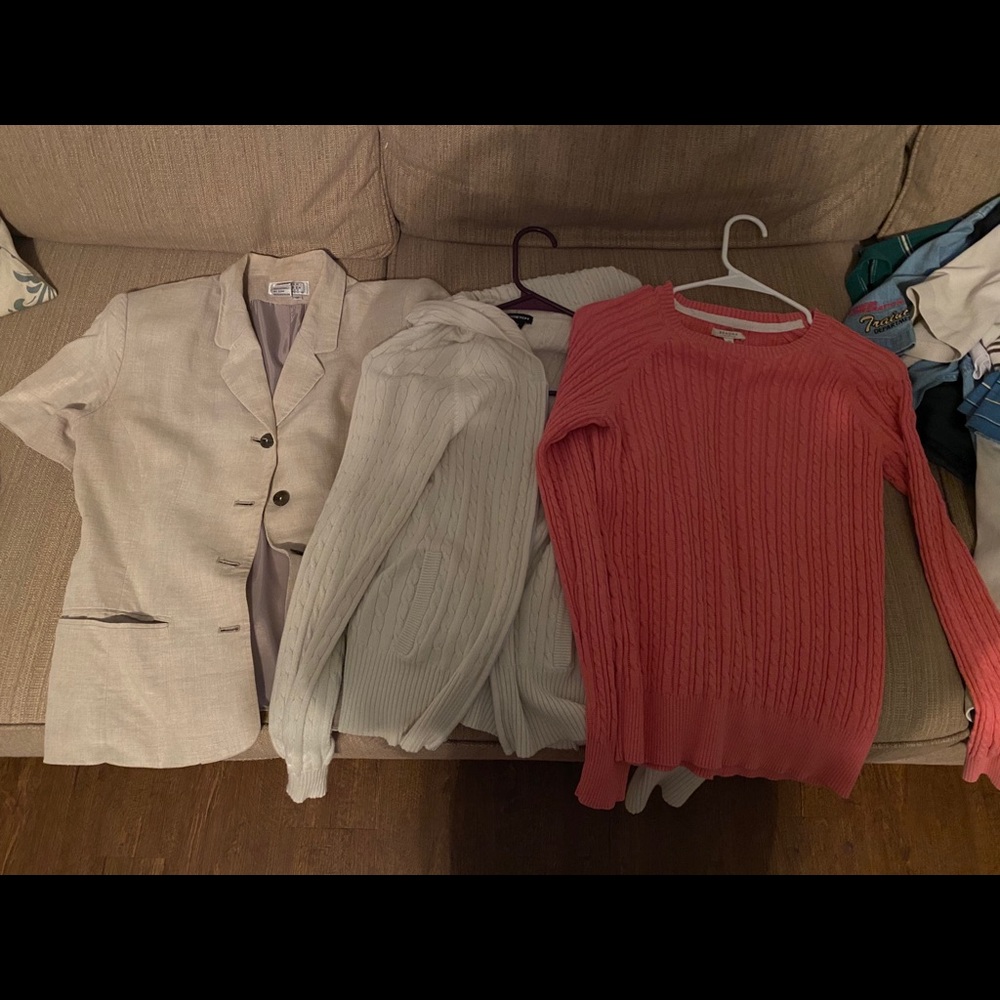 Women’s sweaters